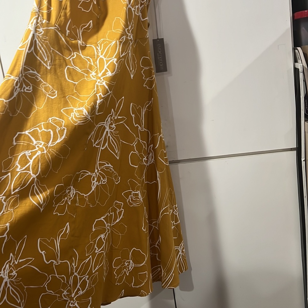 Size: 18 - Picture 3 of 3